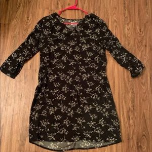 NEW OLD NAVY BLACK FLORAL DRESS